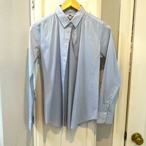 In great condition wore it once for work. It no longer fits